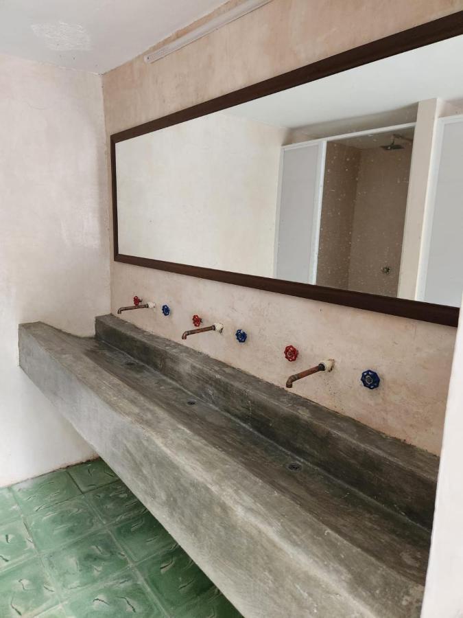 Valladolid 48 Hotel & Hostal ภายนอก รูปภาพ