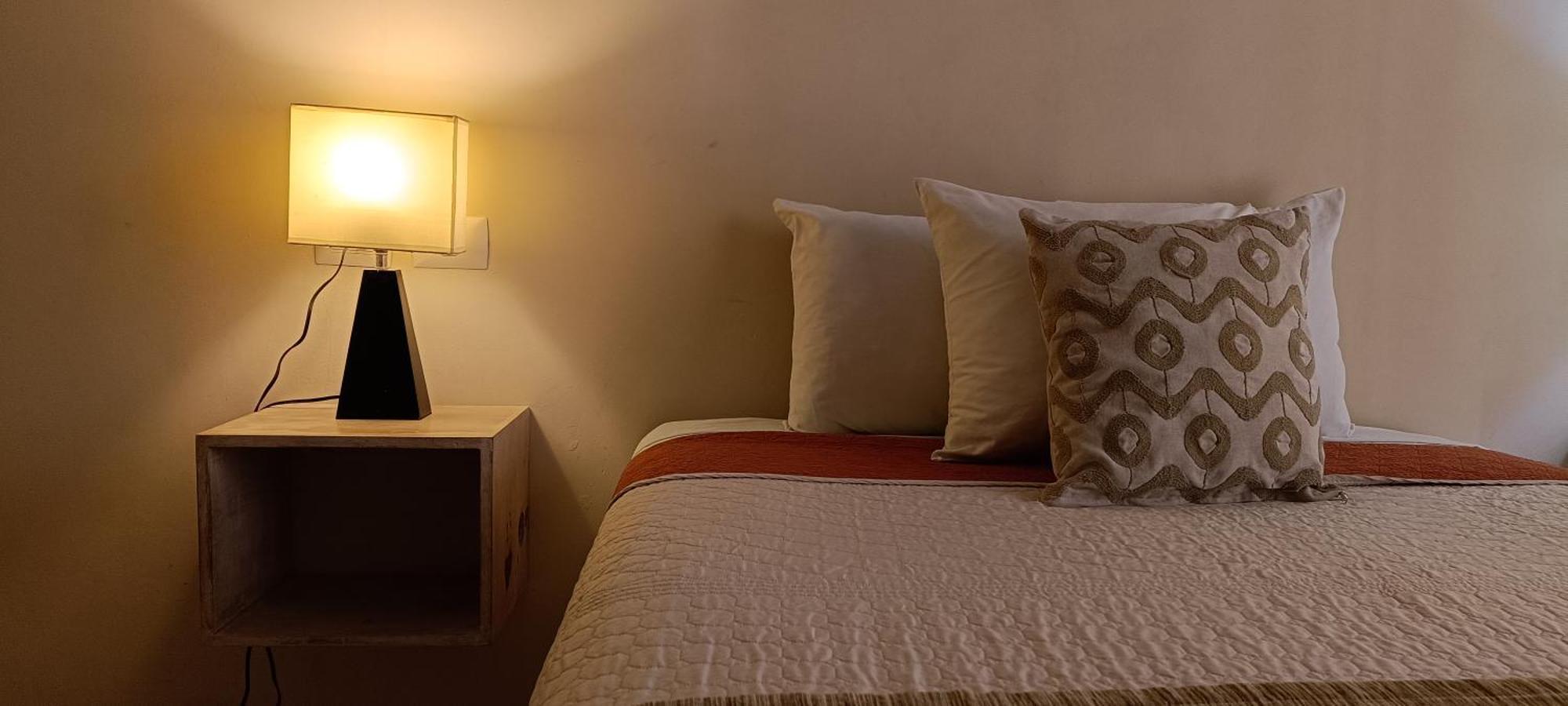 Valladolid 48 Hotel & Hostal ภายนอก รูปภาพ