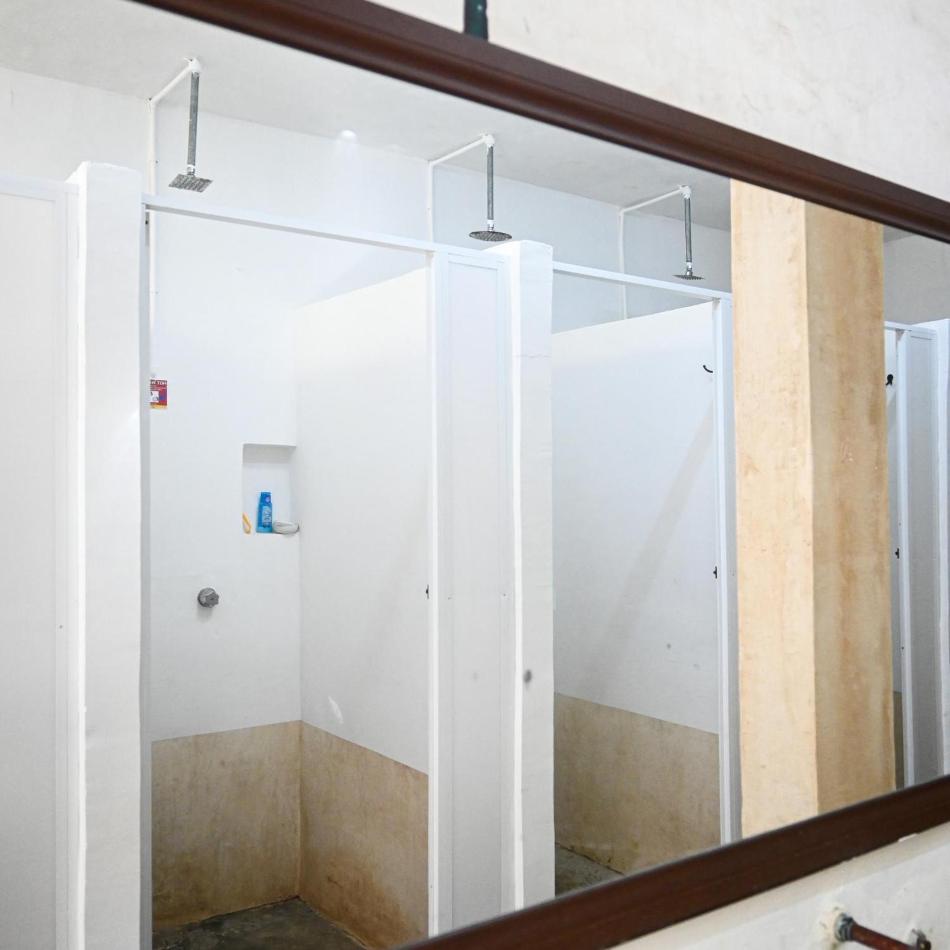 Valladolid 48 Hotel & Hostal ภายนอก รูปภาพ