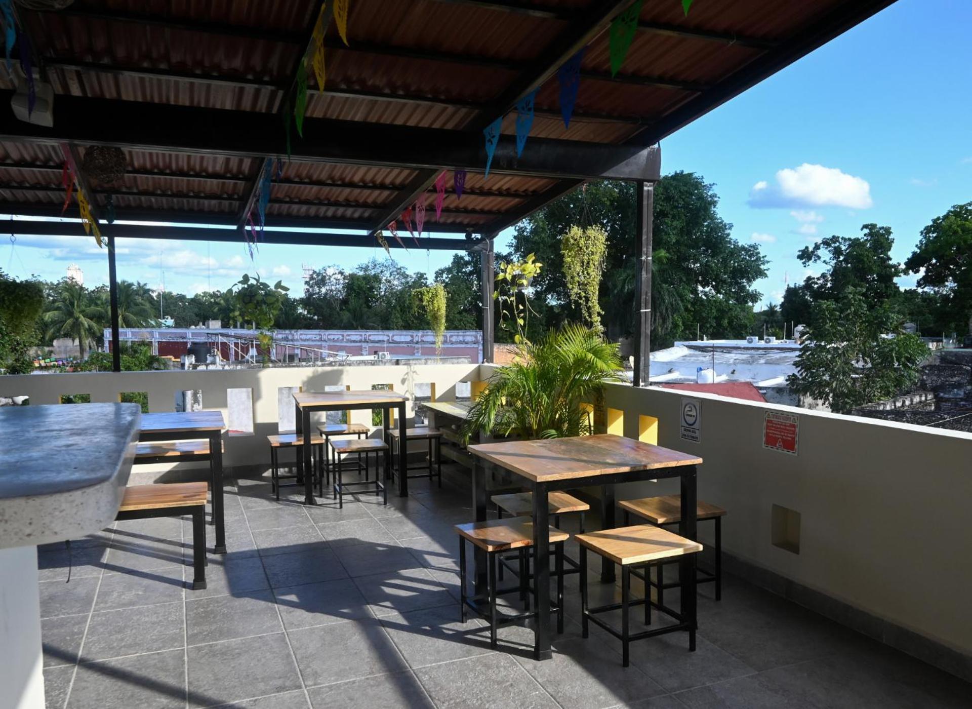 Valladolid 48 Hotel & Hostal ภายนอก รูปภาพ